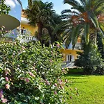 Apart Otel Andriana Agios Georgios (Corfu)