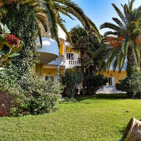 Andriana Aparthotel Agios Georgios (Corfu)